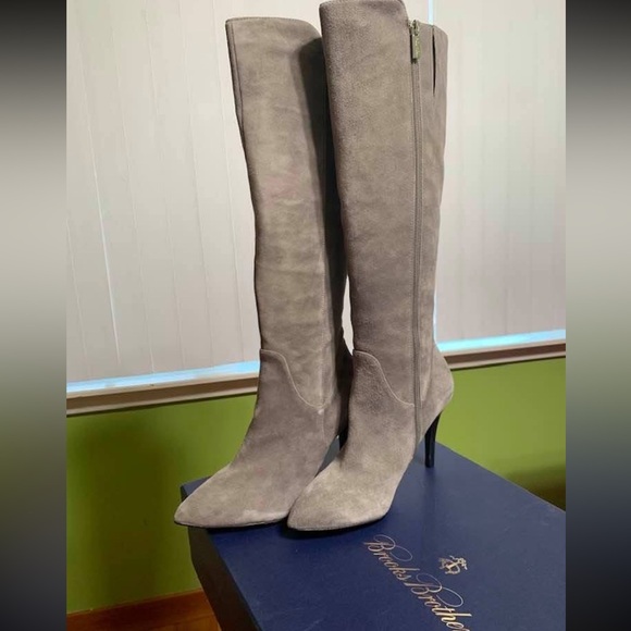 BNWT Brooks Brothers Grey Boots - Picture 1 of 4